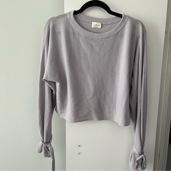 Lilac Aritzia Sweater with Bows - Picture 1 of 5